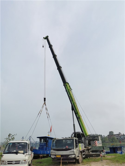 樟树市桥梁建设吊装案例